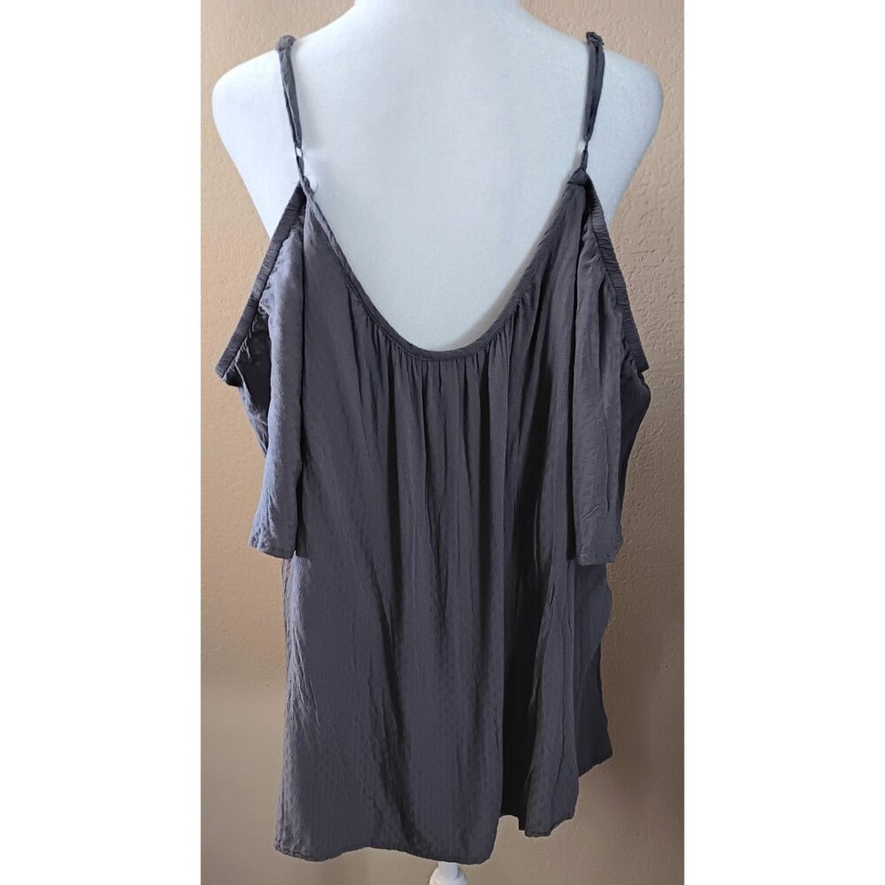 TORRID 3 Cold Shouler Gray Tunic Top Rayon 3X Boho - Picture 2 of 7
